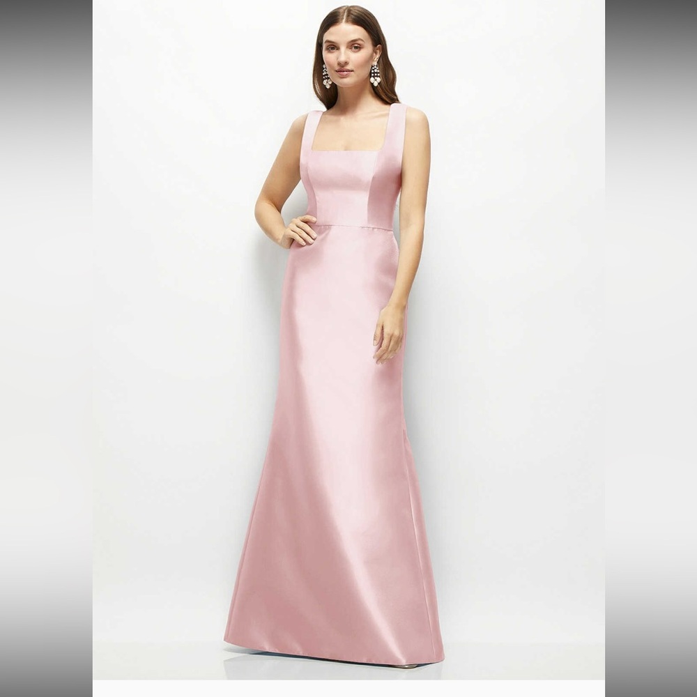 ALFRED SUNG Gown